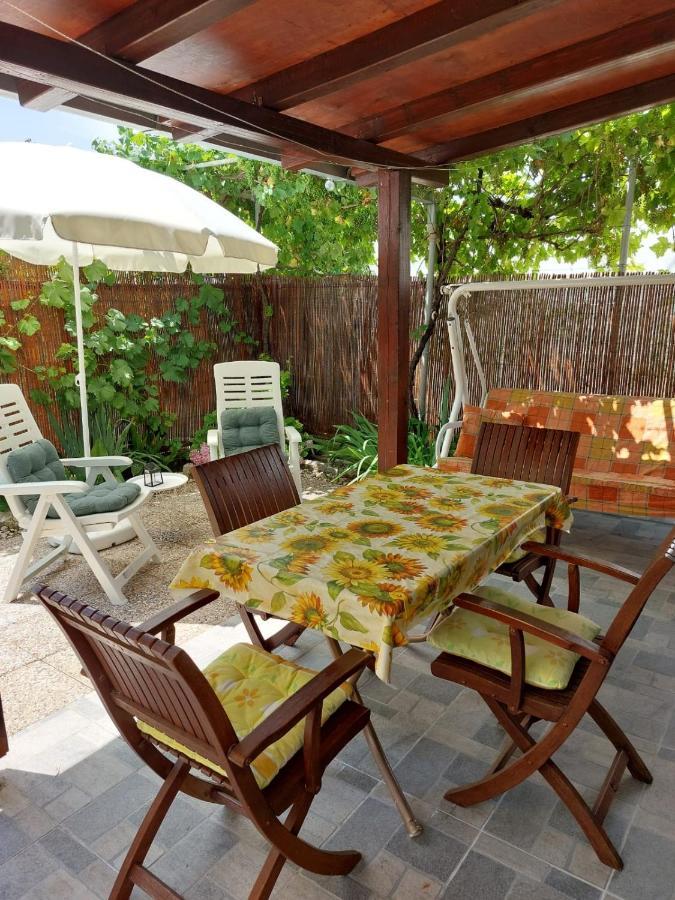 Apartment Taja, Cijela Kuca I Vrt Samo Za Vas Split Luaran gambar