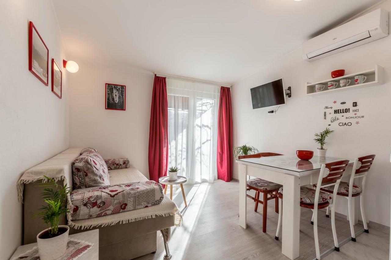 Apartment Taja, Cijela Kuca I Vrt Samo Za Vas Split Luaran gambar