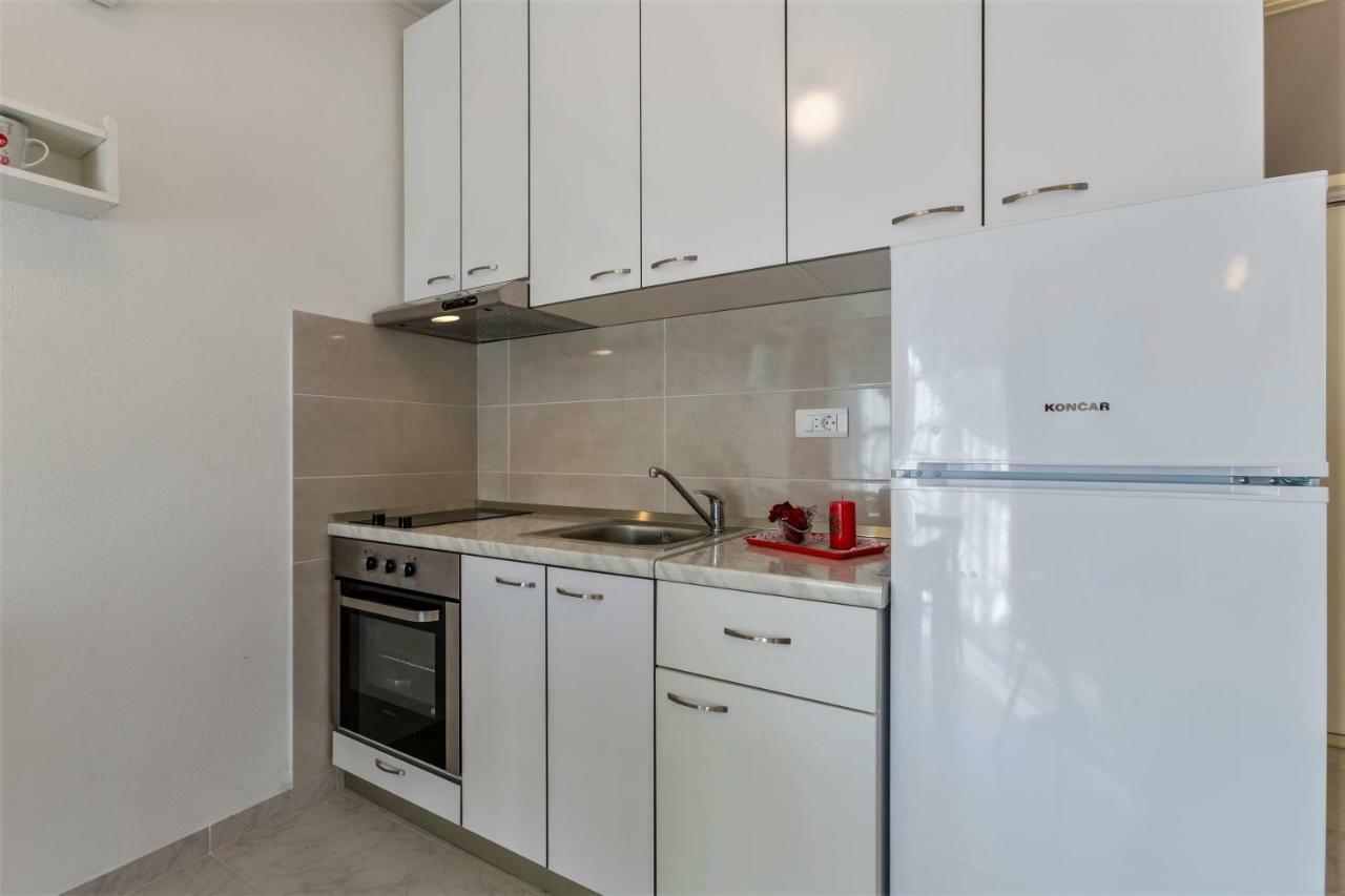 Apartment Taja, Cijela Kuca I Vrt Samo Za Vas Split Luaran gambar